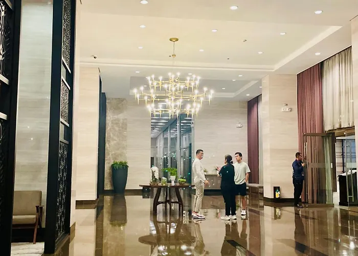Urbanstay At The Radiance Bay Aparthotel