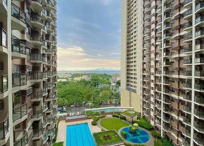 Urbanstay At The Radiance Bay Aparthotel