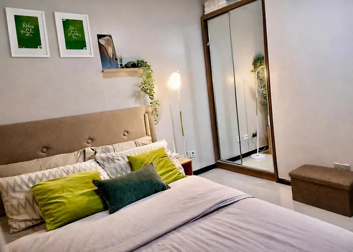 Urbanstay At The Radiance Bay Aparthotel Manila