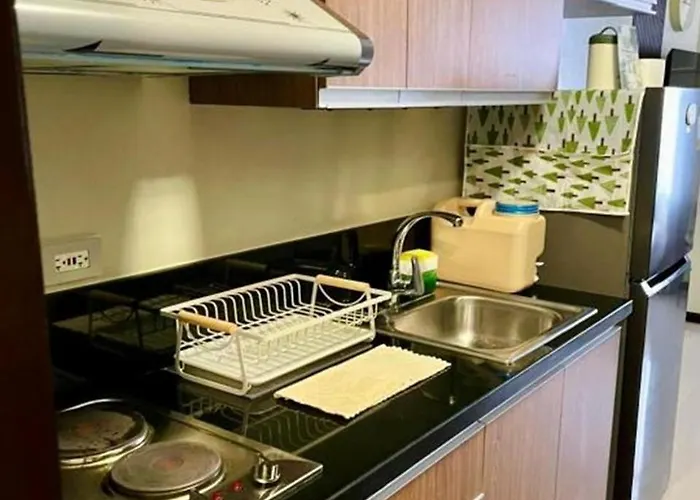 Urbanstay At The Radiance Bay Manila