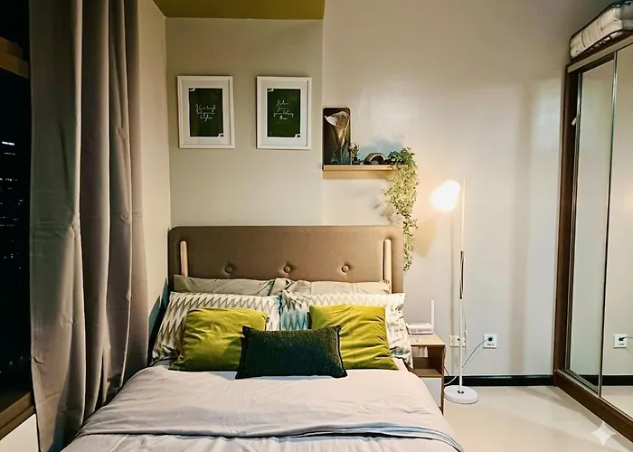 Urbanstay At The Radiance Bay