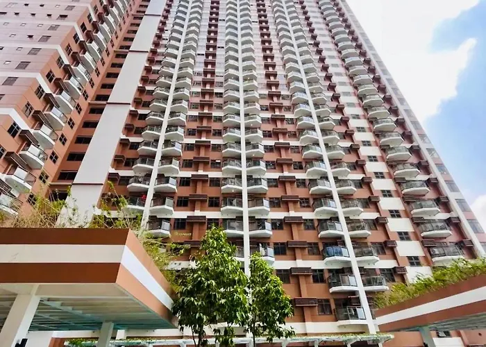 Urbanstay At The Radiance Bay Aparthotel