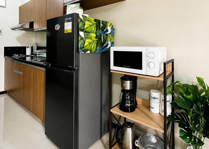 Urbanstay At The Radiance Bay Aparthotel 4*